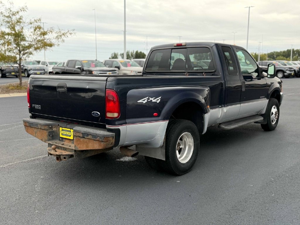 2000 Ford Super Duty F-350 DRW XLT