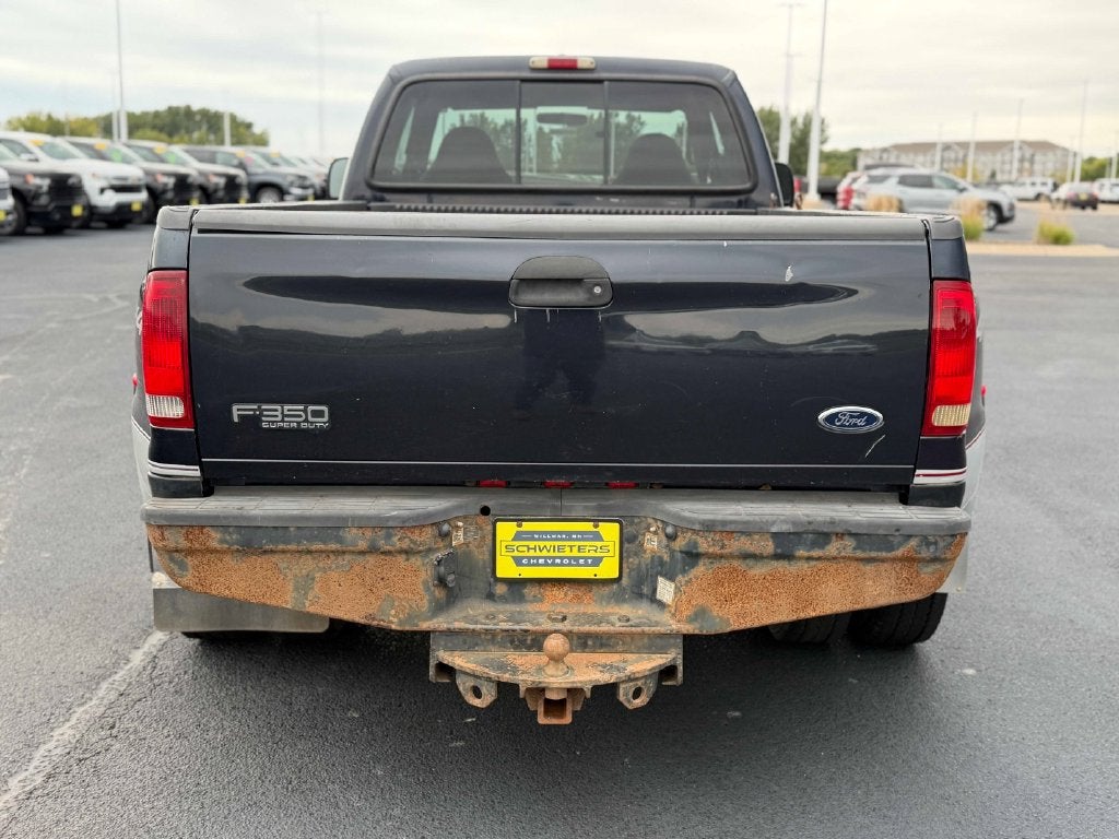 2000 Ford Super Duty F-350 DRW XLT