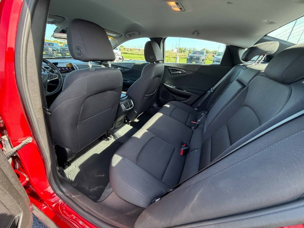 2025 Chevrolet Malibu 1LT