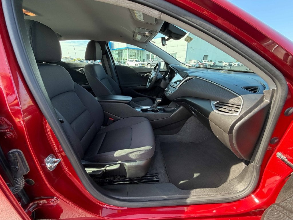 2025 Chevrolet Malibu 1LT