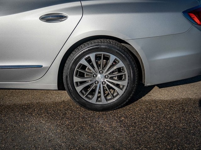 2017 Buick LaCrosse Essence