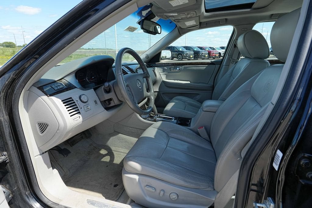 2011 Cadillac DTS Luxury Collection