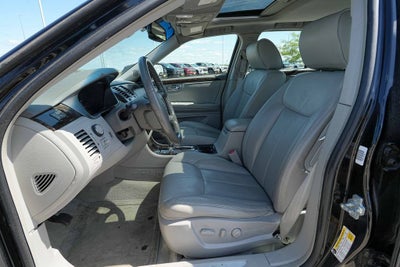 2011 Cadillac DTS Luxury Collection