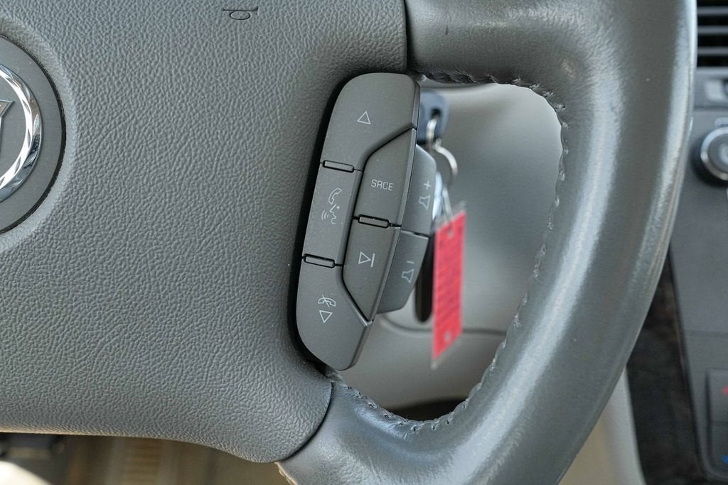 2011 Cadillac DTS Luxury Collection