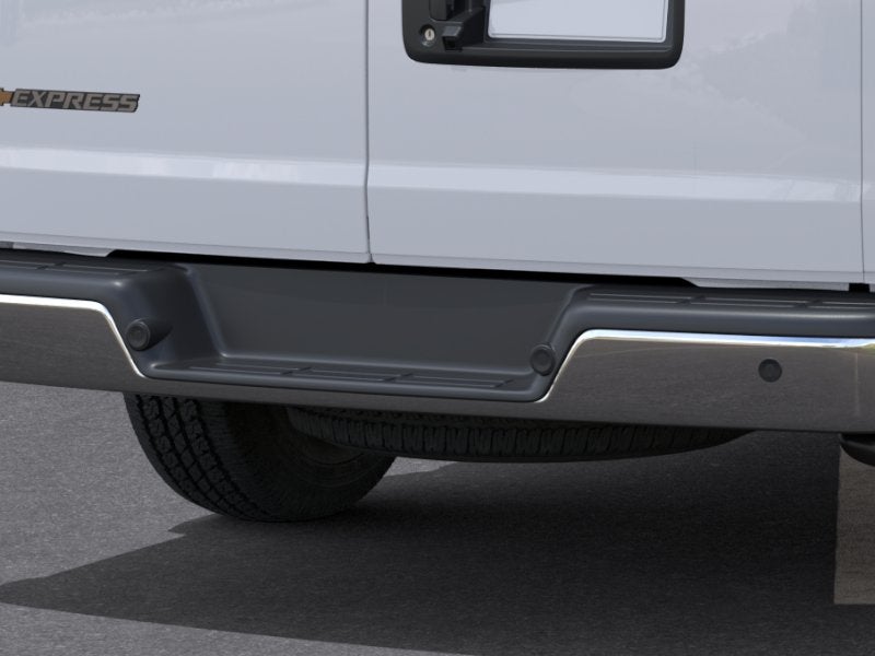 2026 Chevrolet Express Passenger 1LS