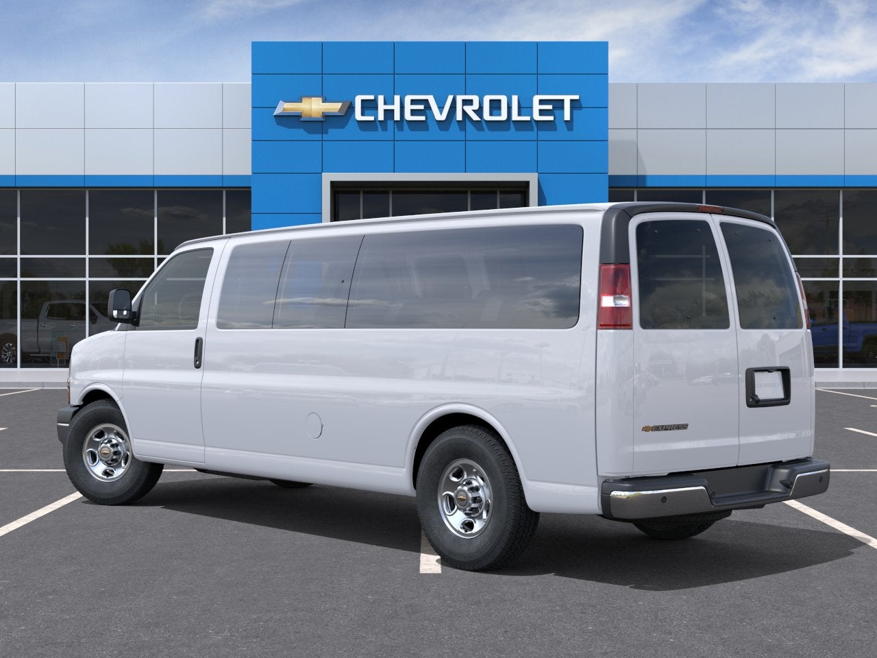 2026 Chevrolet Express Passenger 1LS