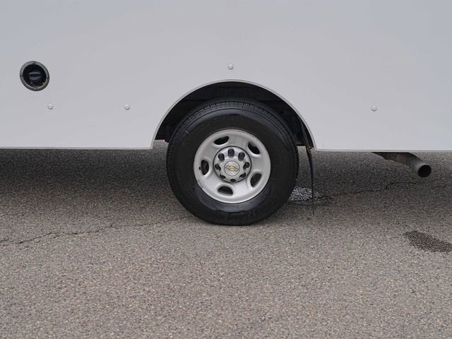 2022 Chevrolet Express Cutaway 3500 3500 Van 139"