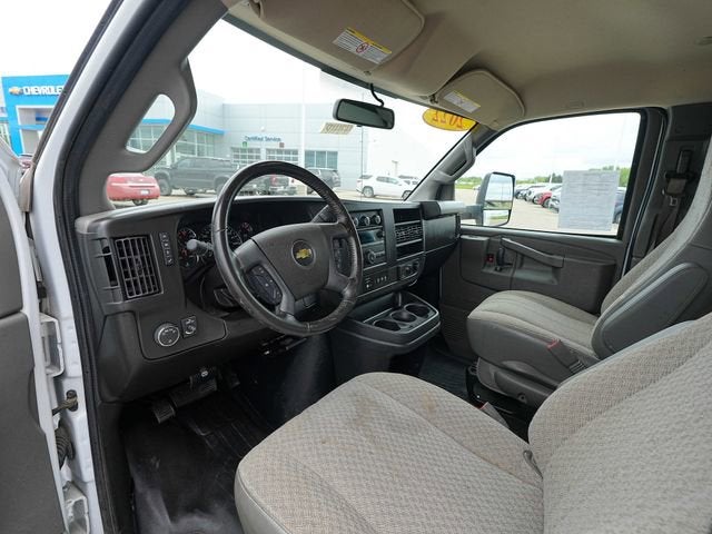 2022 Chevrolet Express Cutaway 3500 3500 Van 139"