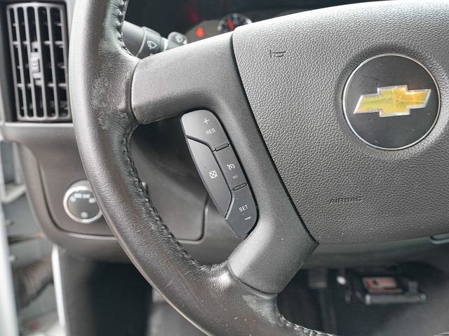 2022 Chevrolet Express Cutaway 3500 3500 Van 139"