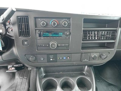 2022 Chevrolet Express Cutaway 3500 3500 Van 139"