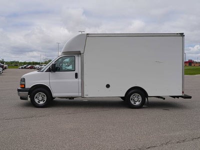 2022 Chevrolet Express Cutaway 3500 3500 Van 139"