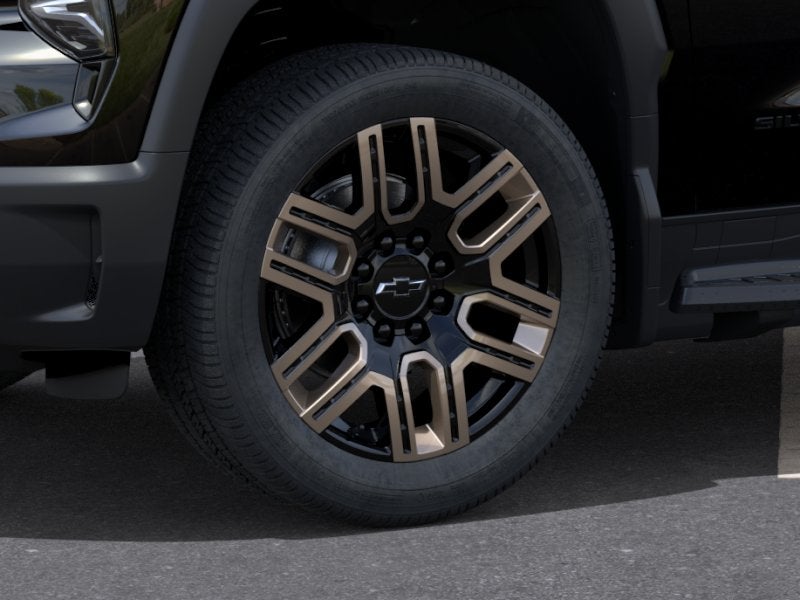 2026 Chevrolet Silverado EV LT - Photo 35