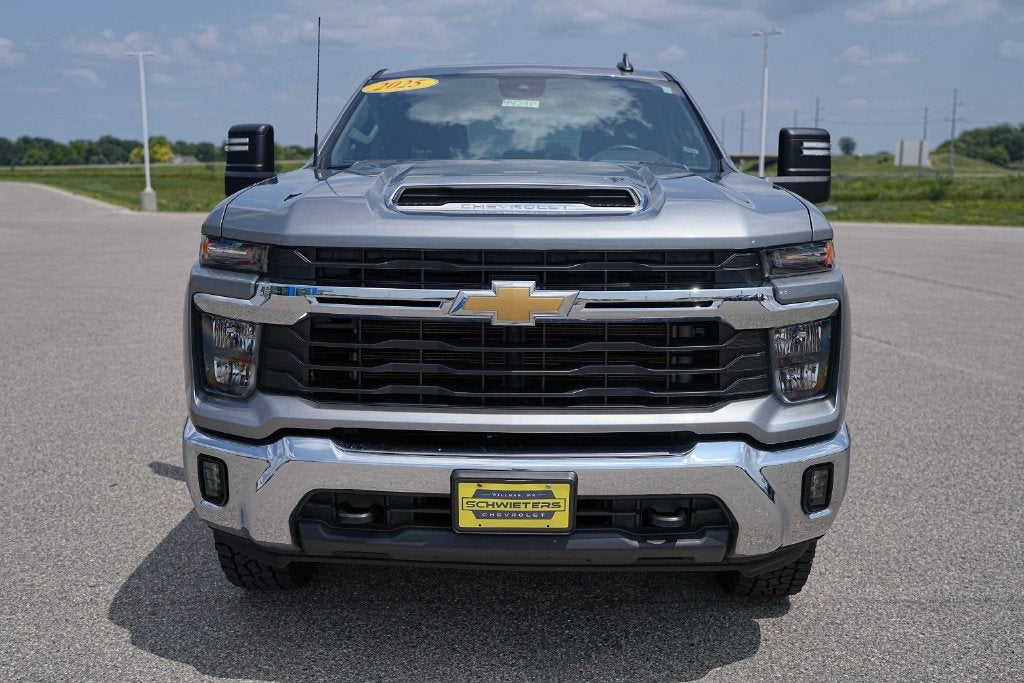 Used 2025 Chevrolet Silverado 2500HD LT with VIN 1GC1KNE70SF350911 for sale in Willmar, Minnesota