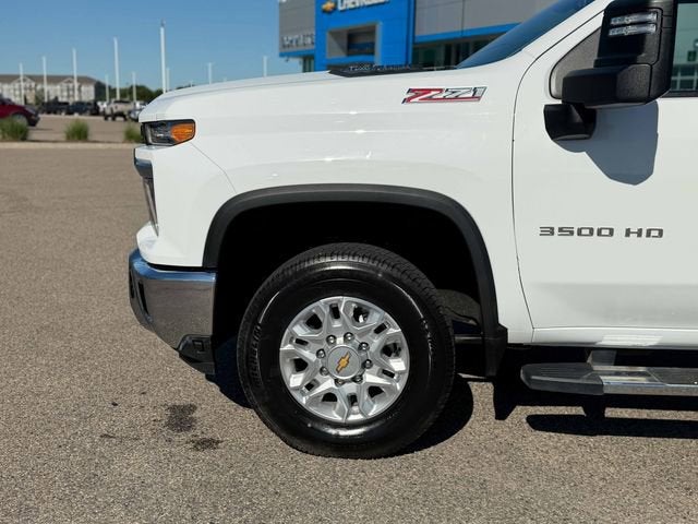 2024 Chevrolet Silverado 3500 HD LT