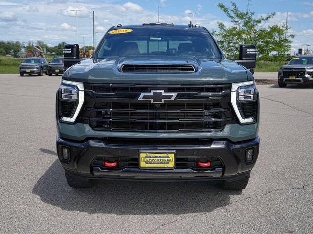 2025 Chevrolet Silverado 3500 HD LT