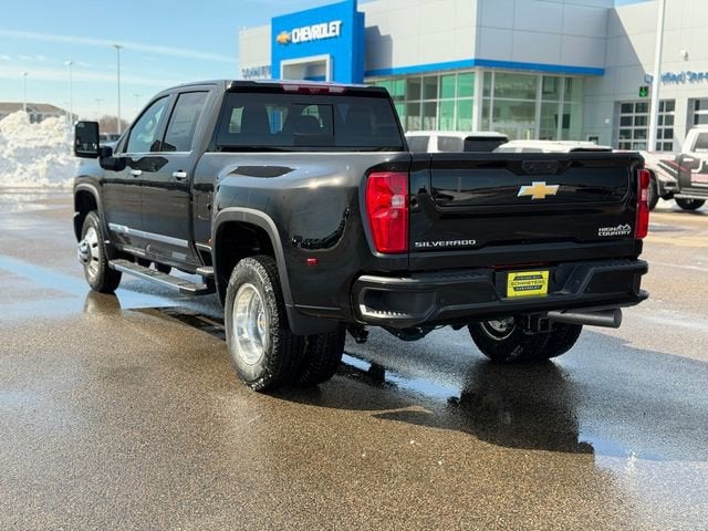2026 Chevrolet Silverado 3500 HD High Country DRW