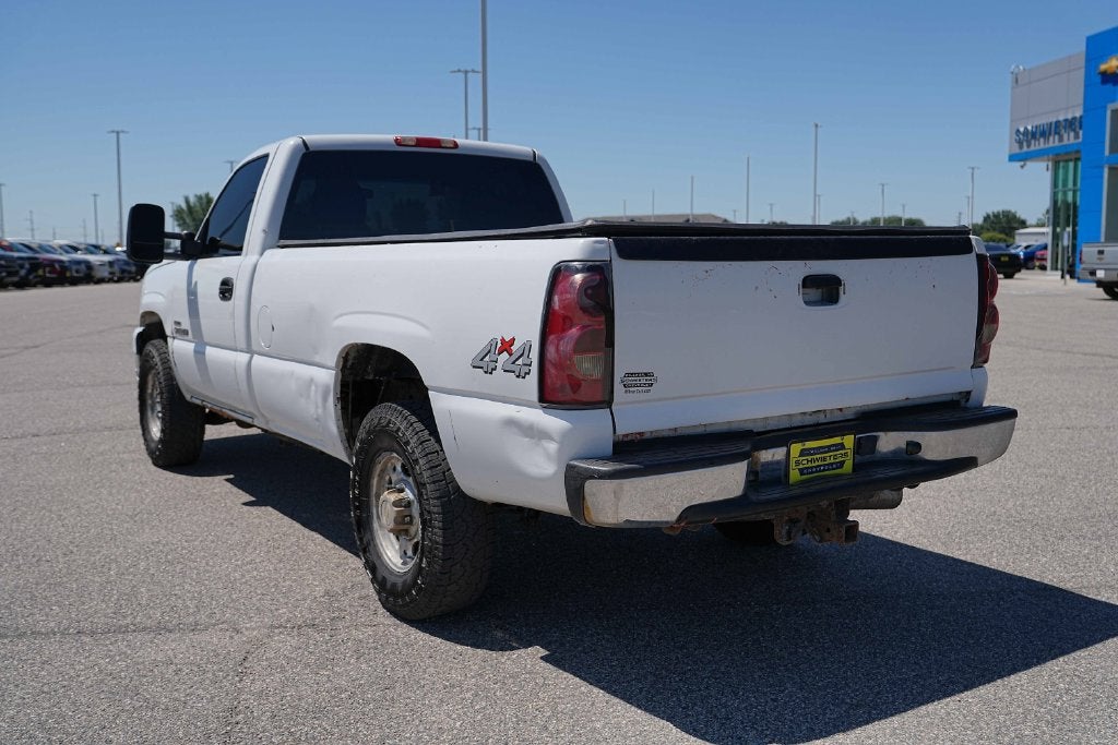 2006 Chevrolet Silverado 2500 HD Work Truck