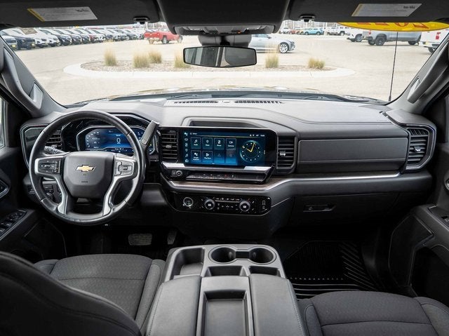 2022 Chevrolet Silverado 1500 LT (2FL)