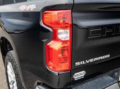 2022 Chevrolet Silverado 1500 LT (2FL)
