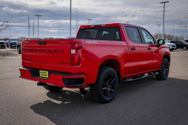 2025 Chevrolet Silverado 1500 Custom