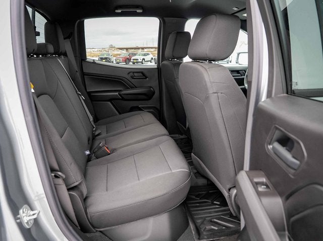 2025 Chevrolet Colorado WT/LT