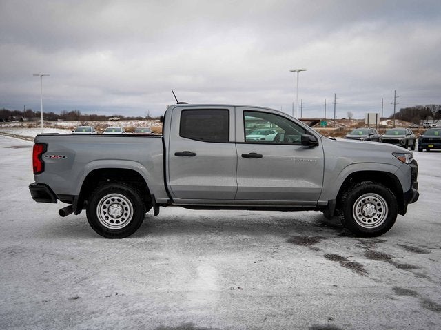 2025 Chevrolet Colorado WT/LT