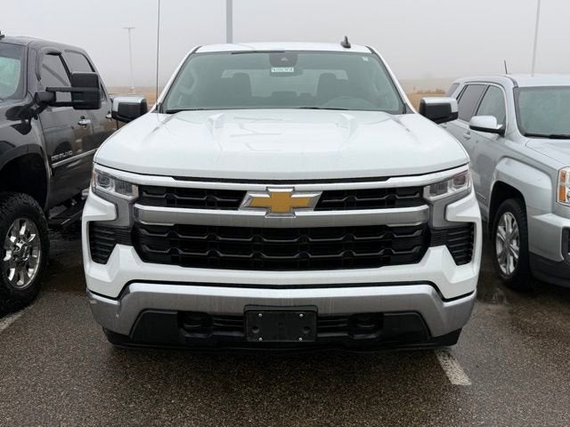 Used 2023 Chevrolet Silverado 1500 LT with VIN 1GCUDDED4PZ335695 for sale in Willmar, Minnesota