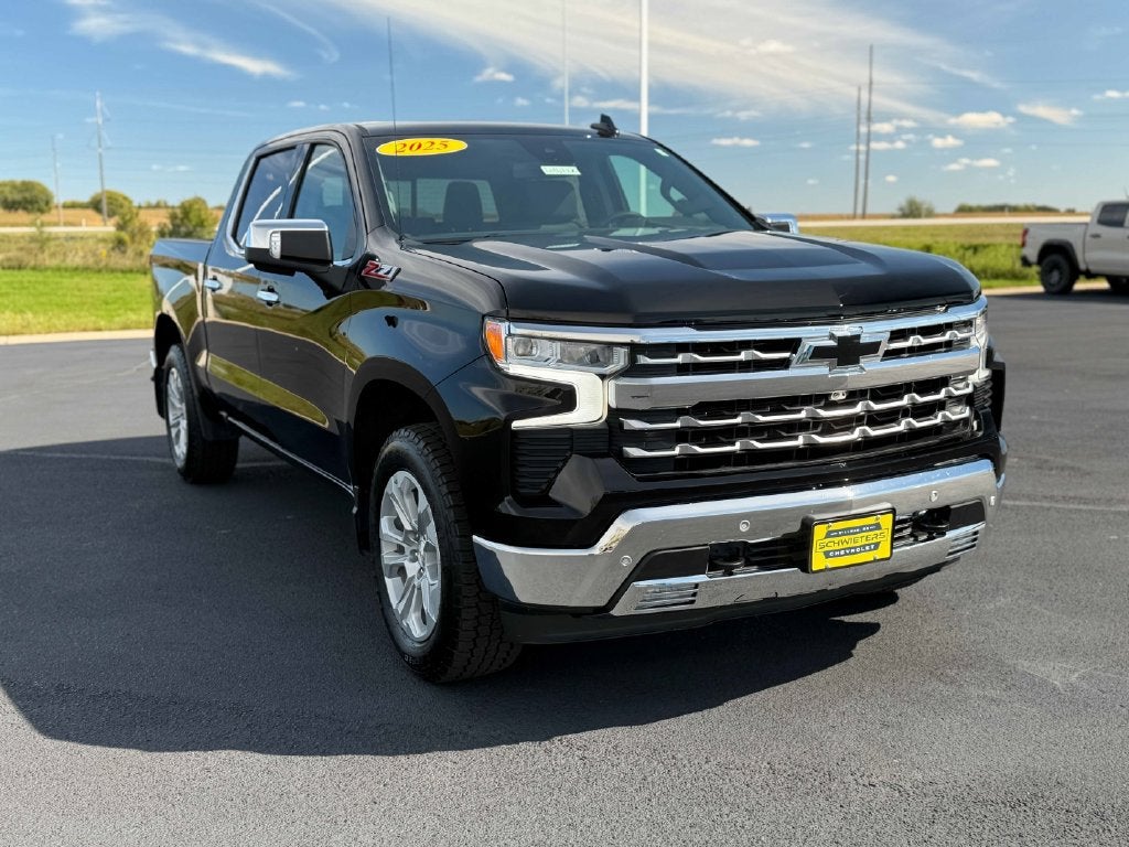 2025 Chevrolet Silverado 1500 LTZ