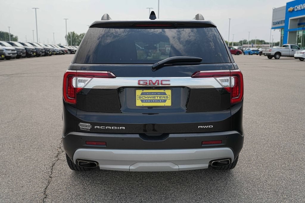 2023 GMC Acadia SLT