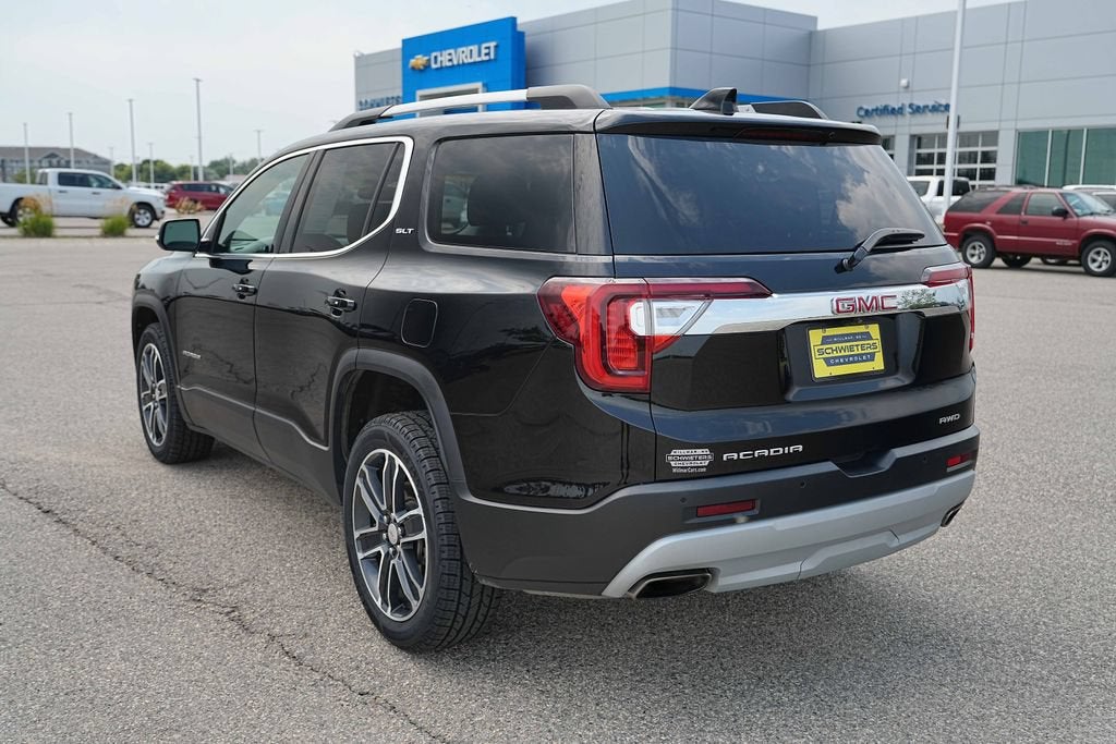 2023 GMC Acadia SLT
