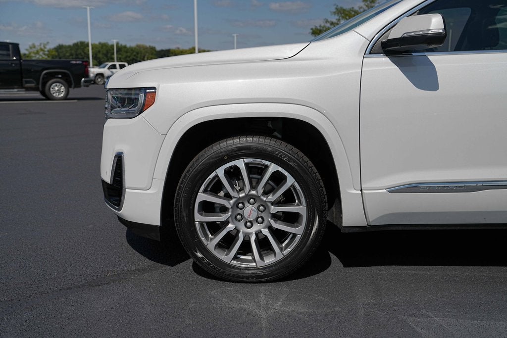 2023 GMC Acadia Denali