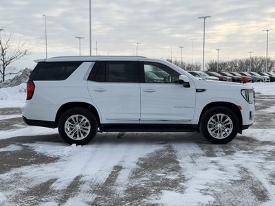 2024 GMC Yukon SLT