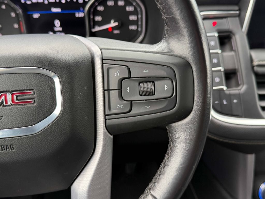 2021 GMC Yukon XL SLT