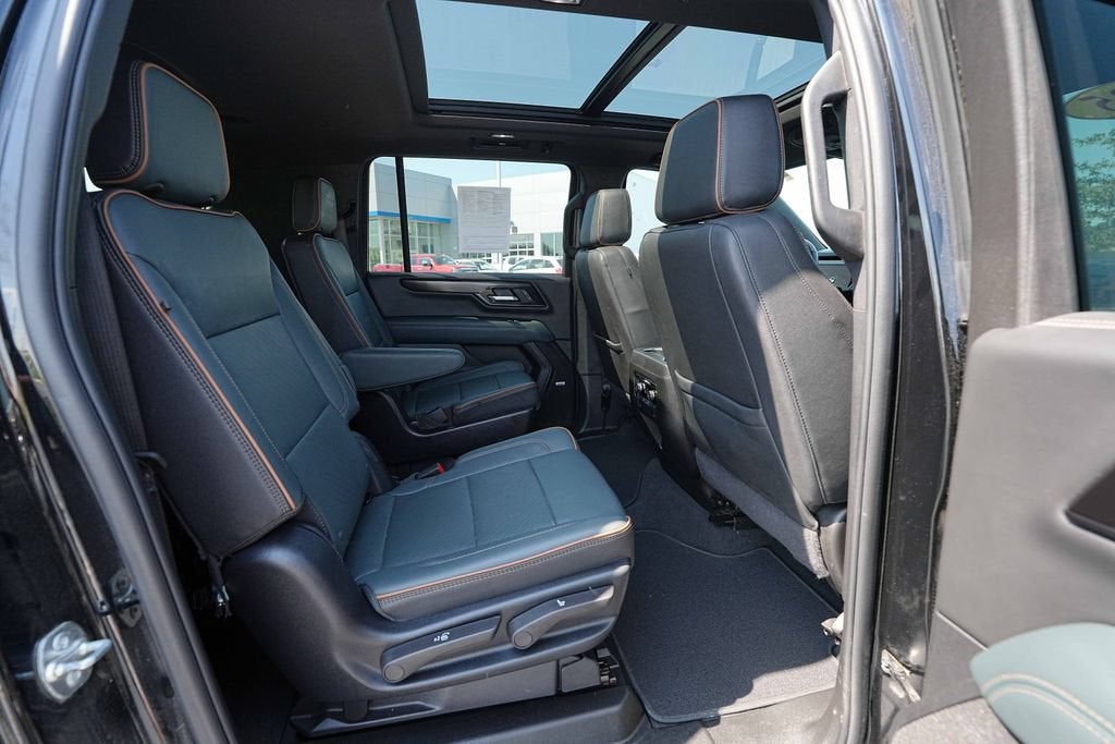 2025 GMC Yukon XL AT4