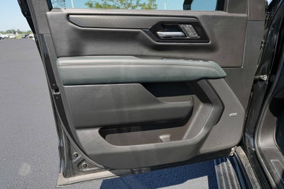 2025 GMC Yukon XL AT4