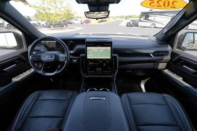 2025 GMC Yukon XL AT4
