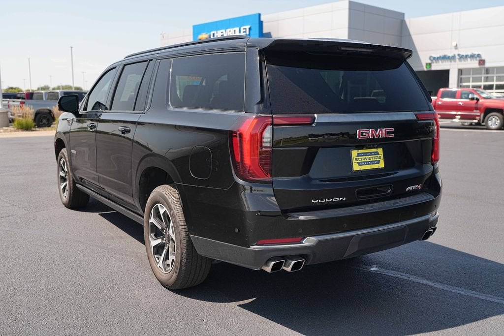 2025 GMC Yukon XL AT4