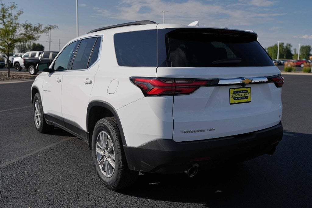 2023 Chevrolet Traverse LT Cloth