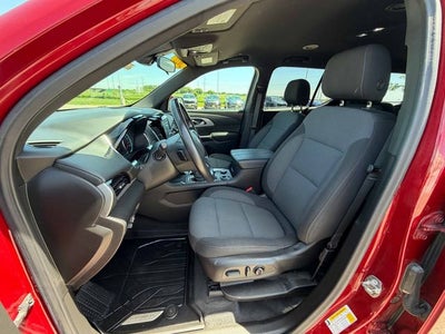 2022 Chevrolet Traverse LT Cloth