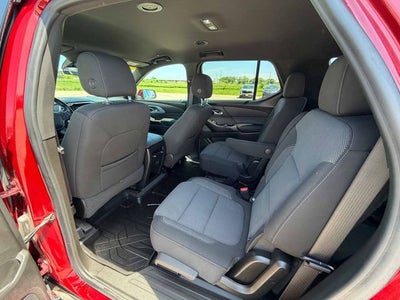 2022 Chevrolet Traverse LT Cloth