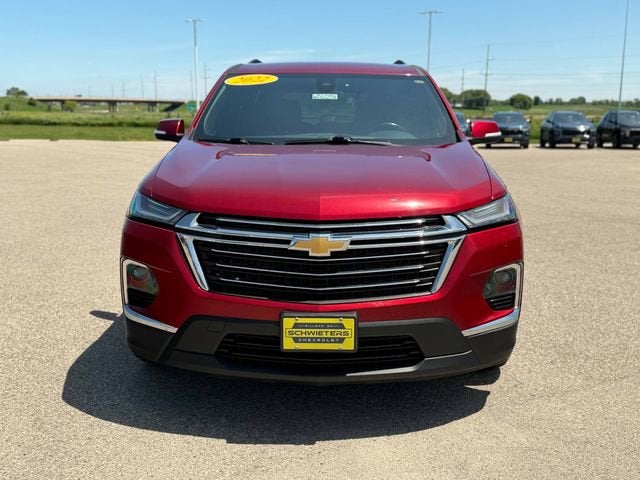 Used 2022 Chevrolet Traverse 1LT with VIN 1GNEVGKW7NJ126947 for sale in Willmar, Minnesota