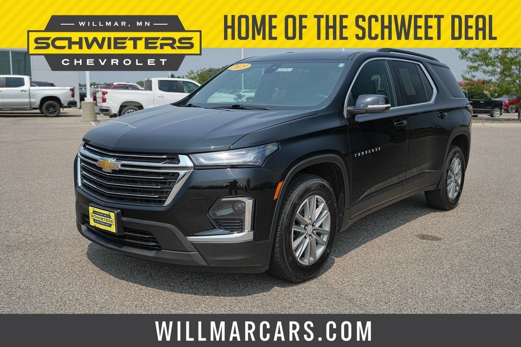 2023 Chevrolet Traverse LT Cloth