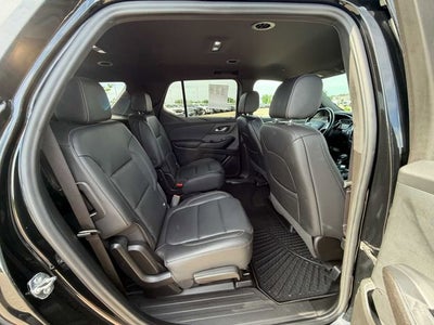 2022 Chevrolet Traverse LT Leather