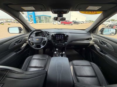 2022 Chevrolet Traverse LT Leather