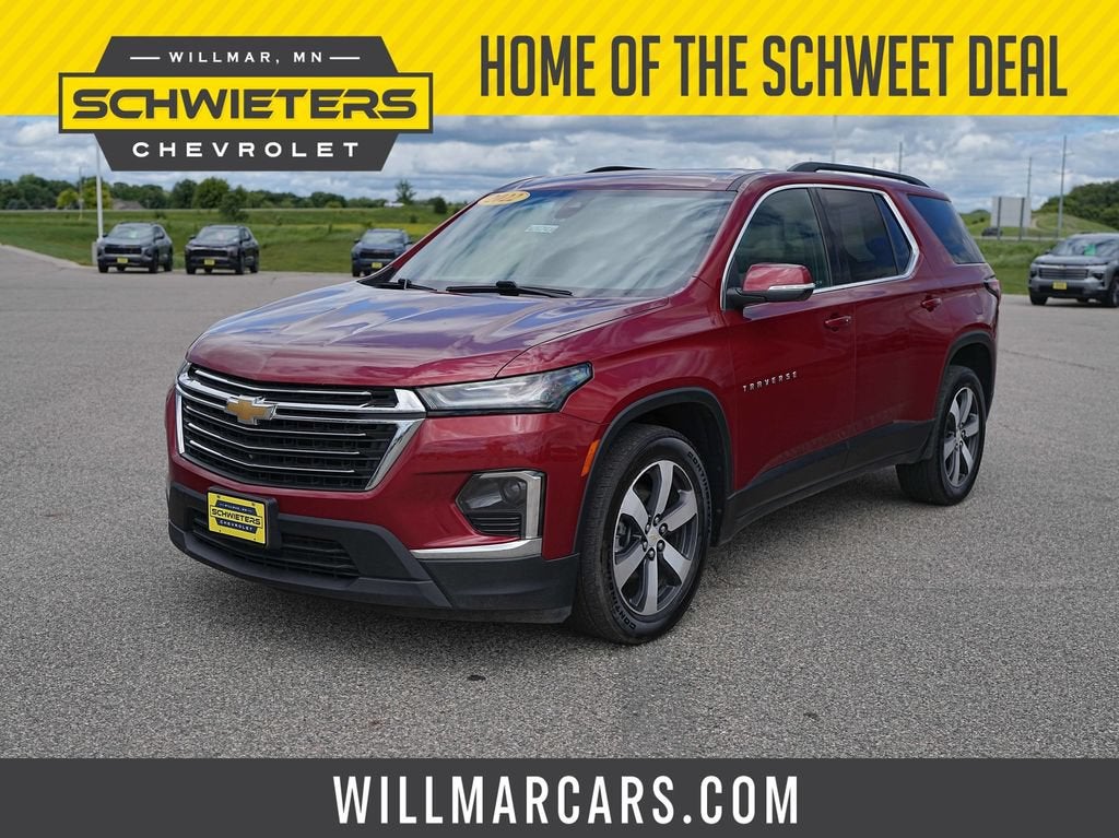 2022 Chevrolet Traverse LT Leather