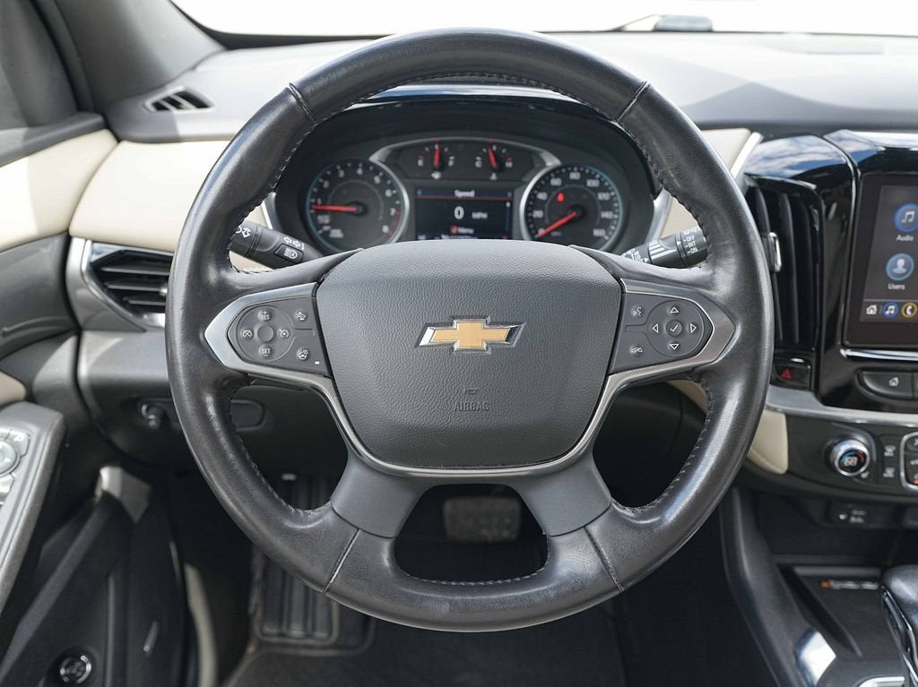 2022 Chevrolet Traverse LT Leather