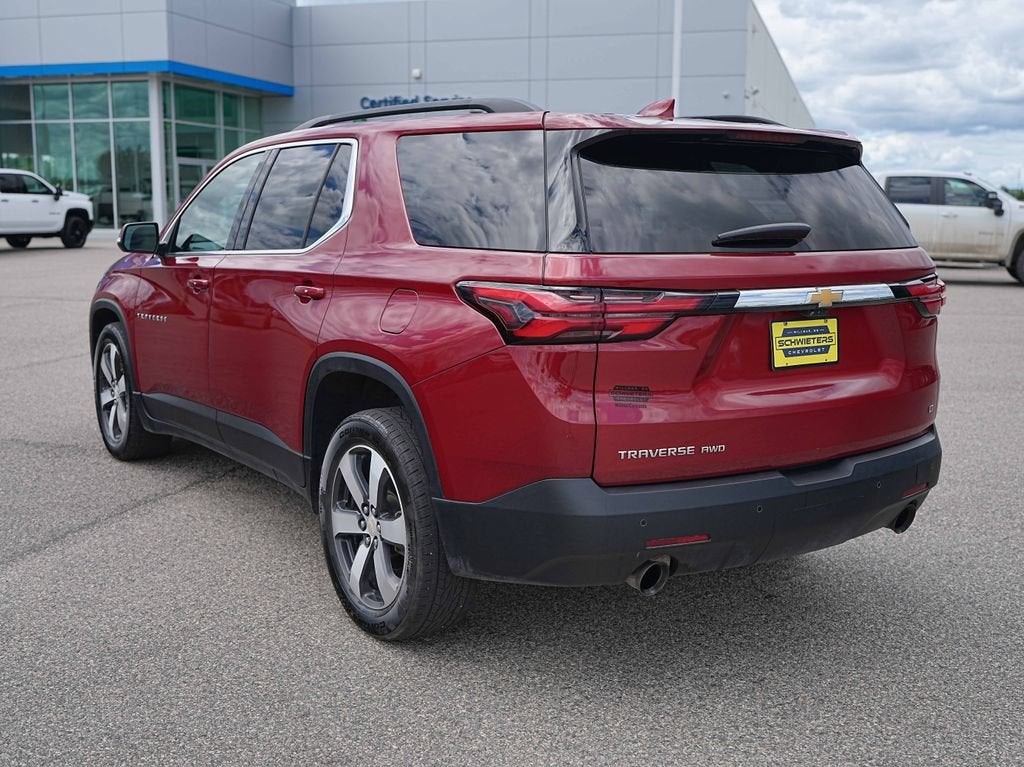 2022 Chevrolet Traverse LT Leather