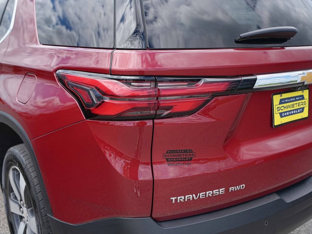 2022 Chevrolet Traverse LT Leather