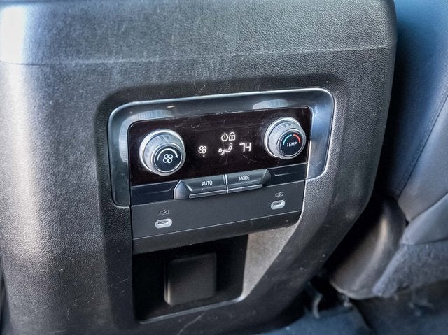 2023 Chevrolet Suburban LS