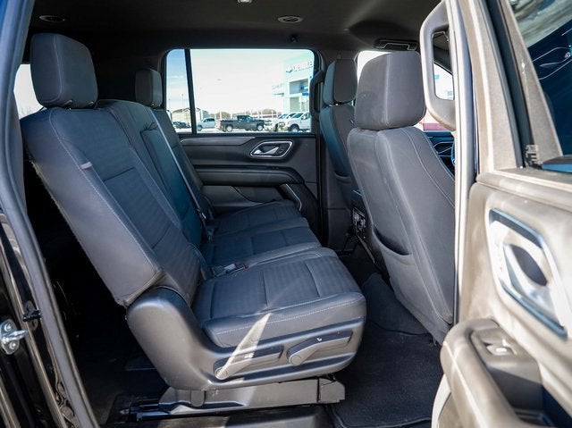 2023 Chevrolet Suburban LS